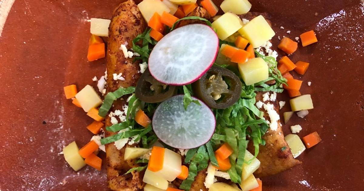 Enchiladas Queretanas (Querétaro) Receta de Quique Borrayo Sampayo