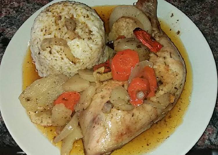 Pollo al horno con cebolla y zanahoria