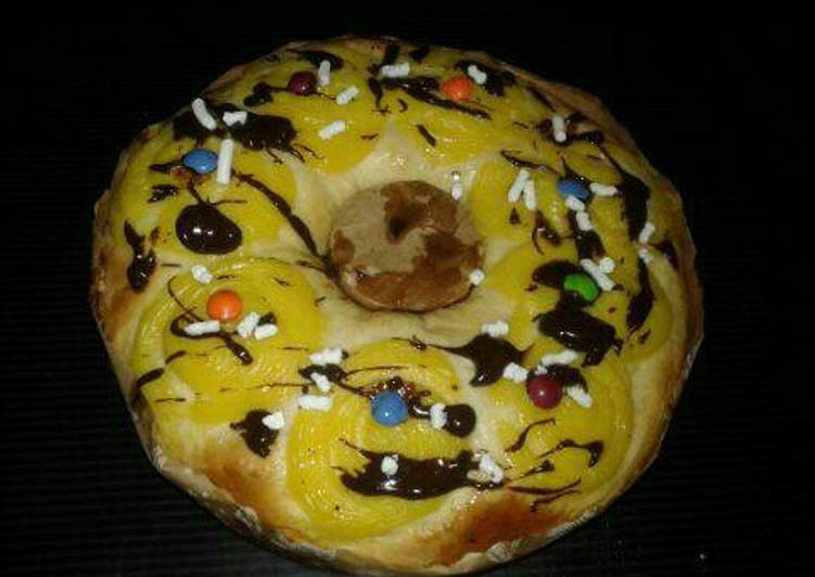 Rosca De Pascua Rellena Con Crema Pastelera Youtube