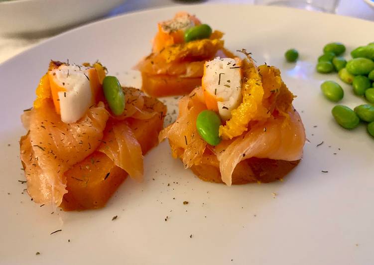 
  Cena fácil con salmón ahumado
