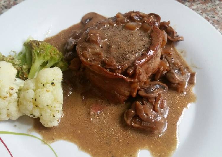 Filete mignon en salsa de champiñones Receta de Delgis Reyes Cookpad Filete mignon en salsa de champiñones Receta de Delgis Reyes Cookpad