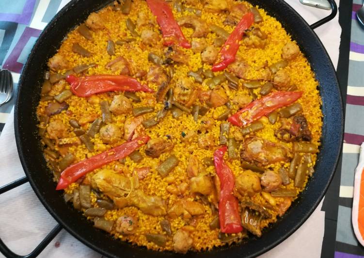 Paella Valenciana de conejo y pollo Receta de Ximo Soler Ibañez Cookpad