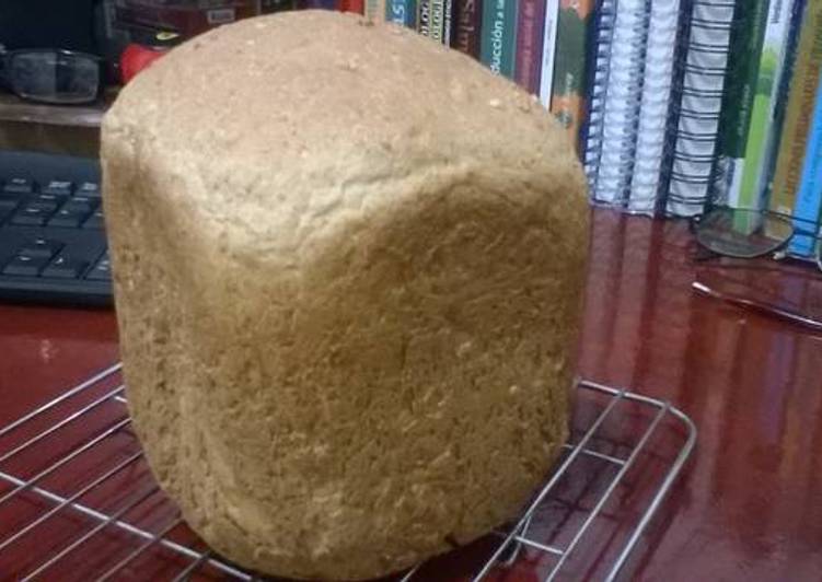 Pan de salvado de avena y trigo