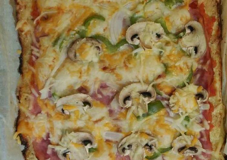 Masa de pizza de coliflor y huevo