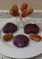 Patatas violetas con queso viejo en tartaletas y en croquetas