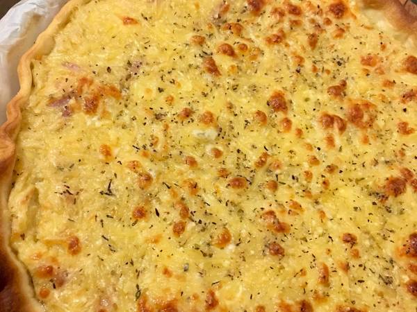 Quiche de bacon y queso 🧀🥓- receta fácil