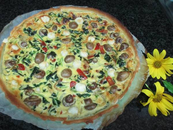 70. Quiche vegetal con espinaca y champiñones