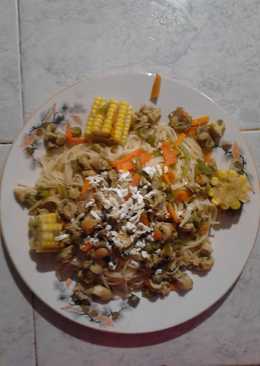 Pasta con pepitona y vegetales
