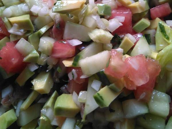Ensalada de Aguacate y anchoas