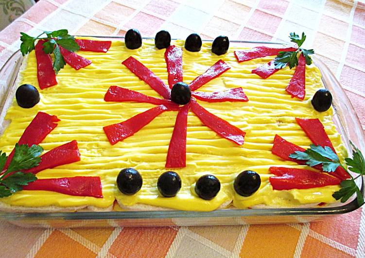 Pudín con rebanadas de pan Bimbo y crema para Nochebuena Receta de