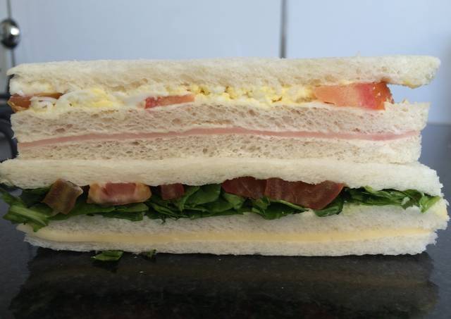 Sandwiches de miga caseros