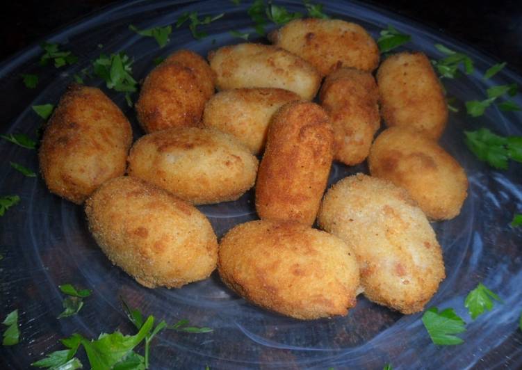Croquetas de jamón tradicionales Receta de Gabriela Diez Cookpad
