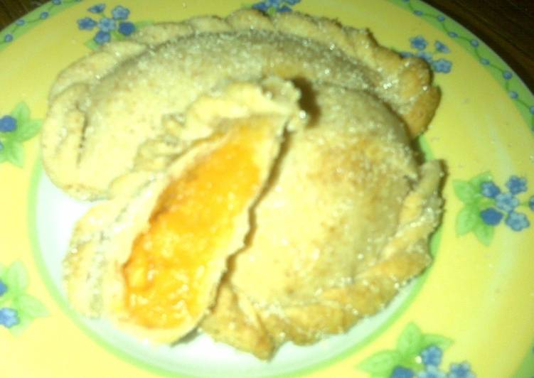 Empanadas rellenas de camote (batata) Receta de lenny