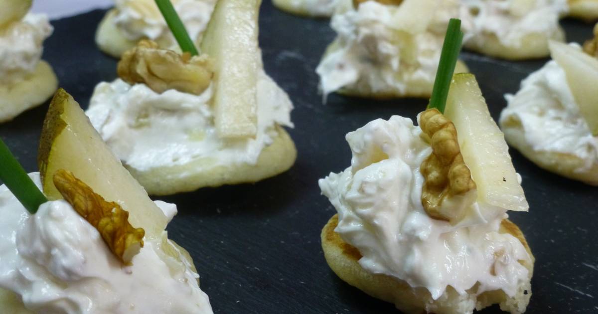 Resultado de imagen para "CanapÃ©s de queso azul y nueces"