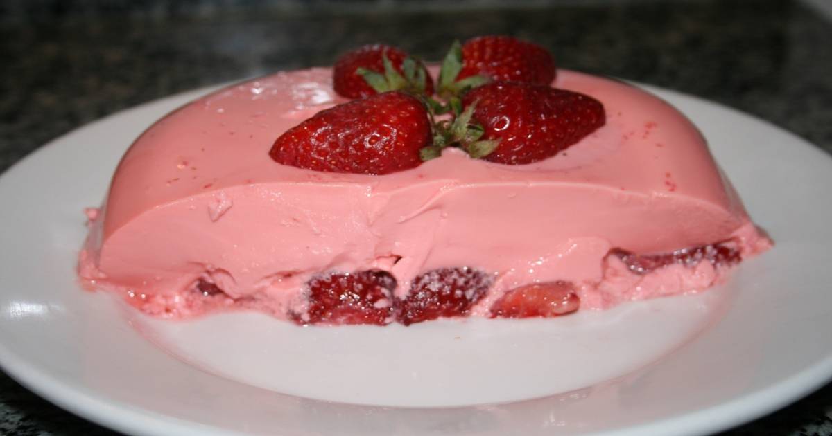 Gelatina de fresa Receta de Maggie - Cookpad