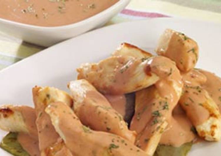 Fajitas de pollo en crema de chipotle y papas Receta de Jessi Jane