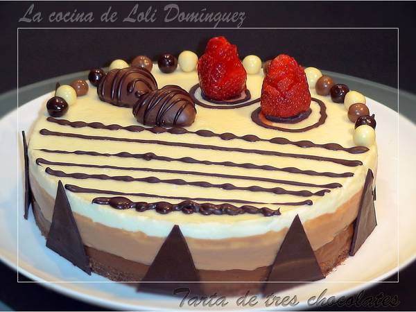 Tarta de tres chocolates