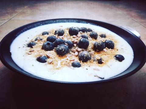 Foto del paso 2 de la receta Kéfir con copos de avena, cáñamo y levadura nutricional