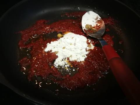 Foto del paso 5 de la receta Sopa de lechuga romana con jamÃ³n curado