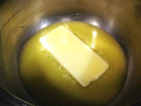 Foto del paso 2 de la receta Tarta de queso y arándanos con base de galletas