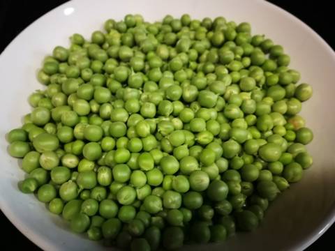 Foto del paso 1 de la receta Guisantes de la huerta en salsa a la menta