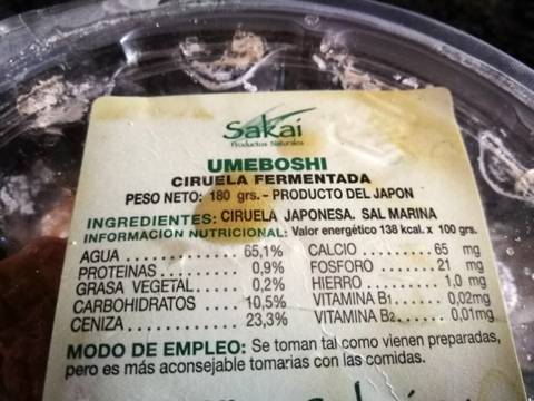 Foto del paso 1 de la receta Humus de alubia blanca con ciruela Umeboshi y hortalizas