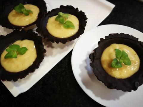 Foto del paso 5 de la receta Tulipanes de chocolate con natilla