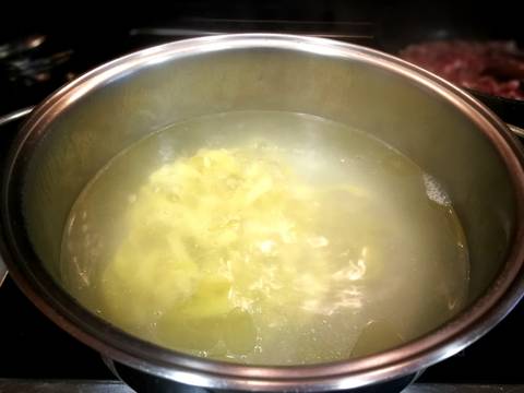 Foto del paso 3 de la receta Pasta italiana con espárragos silvestre y jamón currado