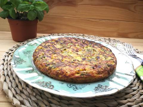 Foto del paso 6 de la receta Tortilla de espárragos silvestre y patata