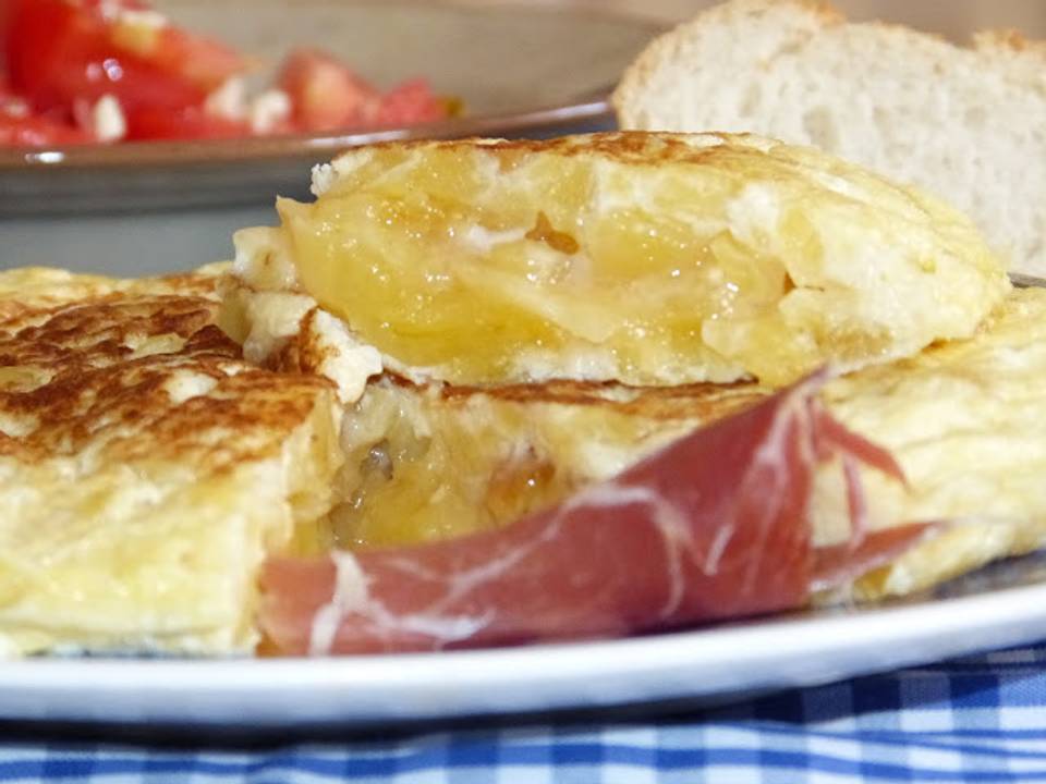 Tortilla de patatas rápida Receta de MEG Ferrero Cookpad