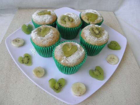 Resultado de imagen para muffins de banana y kiwi