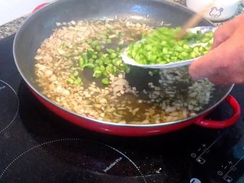 Fideuá de las tierras del Ebro Receta de elfornerdealella Cookpad