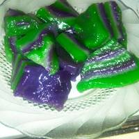 Resep Lapis sagu a.k.a kue pepe oleh yNy - Cookpad