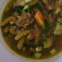 Sop Ceker Kuah Kuning