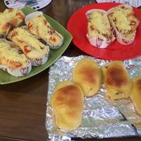 Roti Unyil Sosis Keju Favorit Keluarga ( Mini Sausage roll bun)