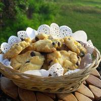 Resep Milky Vanila Choco Chips Cookies oleh Ismi Sabrina 