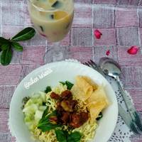 Mie ayam abang’’