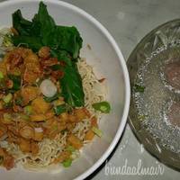 Mie ayam abang’’