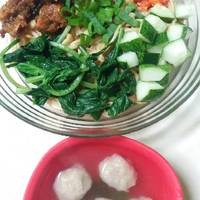 Mie ayam abang’’