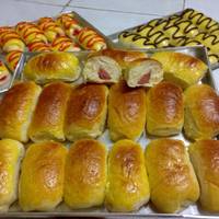 Roti Unyil Sosis Keju Favorit Keluarga ( Mini Sausage roll bun)