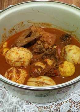 Sayur Ayam dan Telur Bumbu Rendang