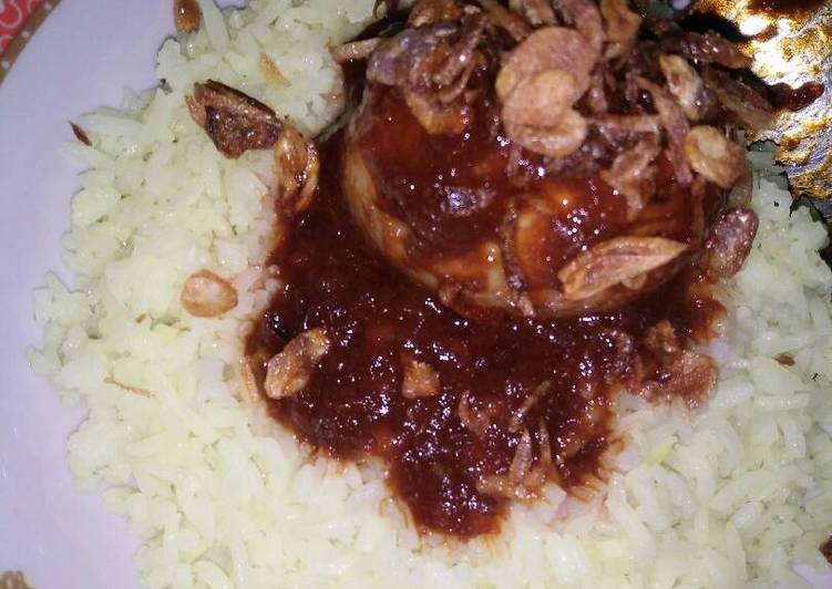 gambar untuk cara membuat Nasi Kuning Banjar