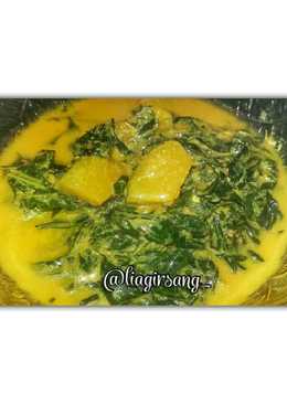 Gulai Daun Singkong Labu Kuning