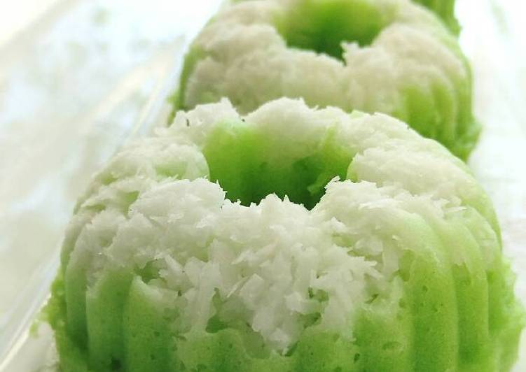 cara membuat Kue Putu Ayu