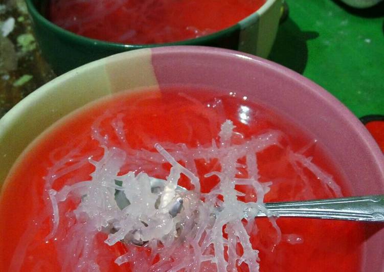 cara membuat [Minuman Buka Puasa] Es Rumput Laut Stroberi