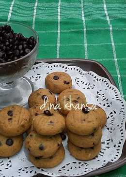 # 27 Cookies Monster Chewy Chocochip Cookies