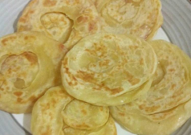 resep lengkap untuk Roti Maryam isi daging asap enak