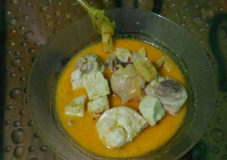 resep makanan Opor ayam tahu bumbu kuning