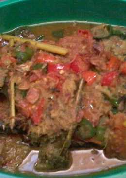 Ikan pindang bumbu acar kuning