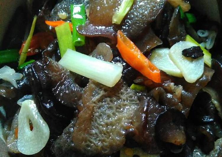 resep lengkap untuk [Buka puasa] tumis jamur kuping/lember pedas